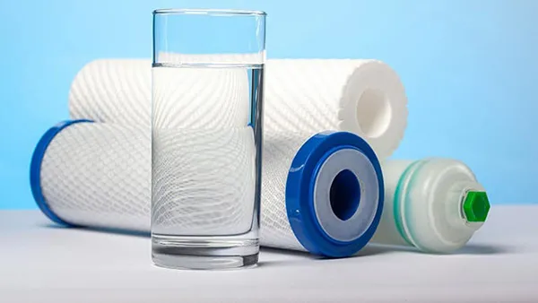 nên thay màng lọc sau khoảng 2 đến 3 năm sử dụng