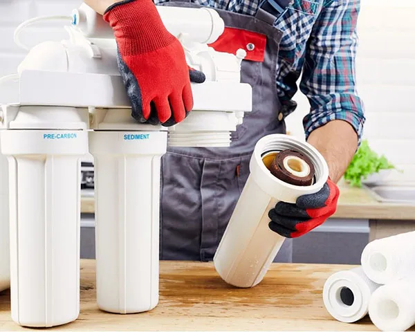 lõi lọc thô số 1 bị tắc do tích tụ cặn bẩn